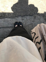 Load image into Gallery viewer, [韩国] Paes Leather String Flat 04
