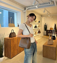 Load image into Gallery viewer, [韩国] MONOROW 08 Juri
