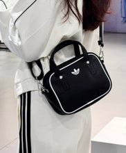 Load image into Gallery viewer, [日本] Adidas 06 保龄球包
