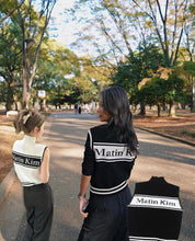Load image into Gallery viewer, [韩国] Matin Kim 149 针织开衫马甲
