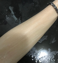 Load image into Gallery viewer, [日本] White Conc 美白磨砂膏
