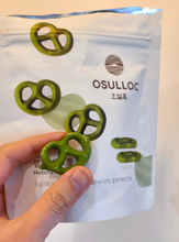 Load image into Gallery viewer, [韩国] Osulloc 抹茶椒盐卷饼
