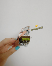Load image into Gallery viewer, [韩国] Osulloc 济州岛绿茶巧克力棒
