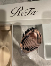 Load image into Gallery viewer, [日本] Refa 美发梳升级版
