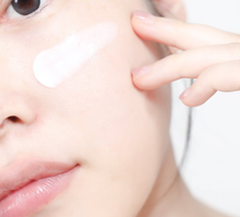 Load image into Gallery viewer, [韩国Daiso] VT PDRN 防晒精华
