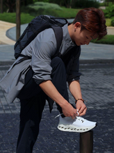 Load image into Gallery viewer, [日本] On 13 Cloudsurfer Max Mens
