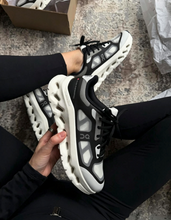 Load image into Gallery viewer, [日本] On 20 Cloudtilt Remix Womens
