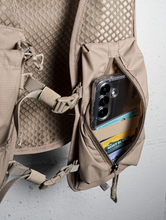 Load image into Gallery viewer, [韩国] rnrn 11 UL Vest 超轻量跑步背心
