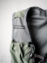 Load image into Gallery viewer, [韩国] rnrn 12 Crew Vest 机能跑步背心
