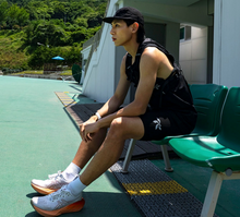 Load image into Gallery viewer, [韩国] rnrn 12 Crew Vest 机能跑步背心
