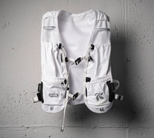 Load image into Gallery viewer, [韩国] rnrn 12 Crew Vest 机能跑步背心
