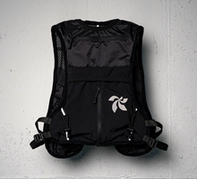 Load image into Gallery viewer, [韩国] rnrn 12 Crew Vest 机能跑步背心
