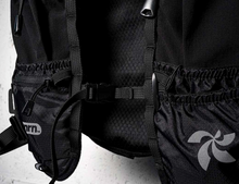 Load image into Gallery viewer, [韩国] rnrn 12 Crew Vest 机能跑步背心
