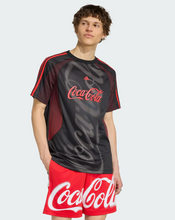 Load image into Gallery viewer, [日本] Adidas 52  男女同款短袖 x Coca-Cola
