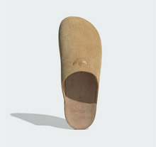 Load image into Gallery viewer, [日本] Adidas 64 勃肯鞋
