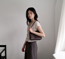 Load image into Gallery viewer, [韩国] MONOROW 05 Vena
