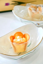 Load image into Gallery viewer, [日本零食] Tokyo Tulip Rose 夹心饼干

