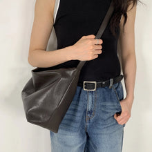 Load image into Gallery viewer, [韩国] Bucks &amp; Leather 01
