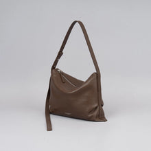 Load image into Gallery viewer, [韩国] Bucks &amp; Leather 05
