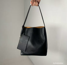 Load image into Gallery viewer, [韩国] Bucks &amp; Leather 54
