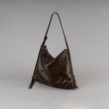 Load image into Gallery viewer, [韩国] Bucks &amp; Leather 06
