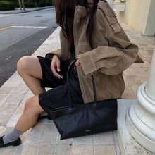 Load image into Gallery viewer, [韩国] Bucks &amp; Leather 27
