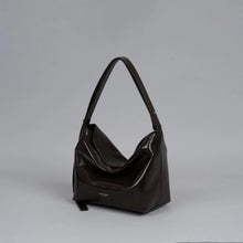 Load image into Gallery viewer, [韩国] Bucks &amp; Leather 02
