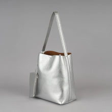 Load image into Gallery viewer, [韩国] Bucks &amp; Leather 78
