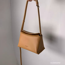 Load image into Gallery viewer, [韩国] Bucks &amp; Leather 30
