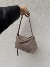 Load image into Gallery viewer, [韩国] Bucks &amp; Leather 31
