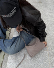 Load image into Gallery viewer, [韩国] Bucks &amp; Leather 31
