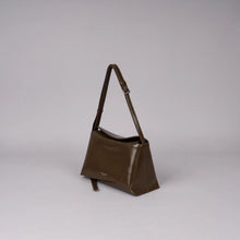 Load image into Gallery viewer, [韩国] Bucks &amp; Leather 31
