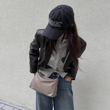 Load image into Gallery viewer, [韩国] Bucks &amp; Leather 31

