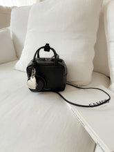 Load image into Gallery viewer, [韩国] Bucks &amp; Leather 79
