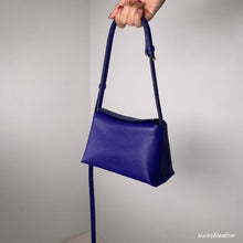 Load image into Gallery viewer, [韩国] Bucks &amp; Leather 30
