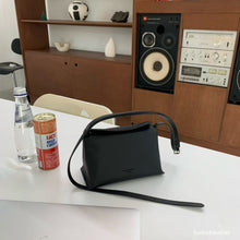 Load image into Gallery viewer, [韩国] Bucks &amp; Leather 30
