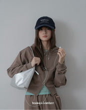 Load image into Gallery viewer, [韩国] Bucks &amp; Leather 10
