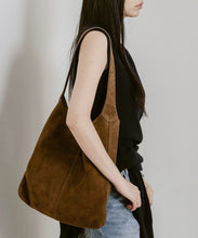 Load image into Gallery viewer, [韩国] Bucks &amp; Leather 17
