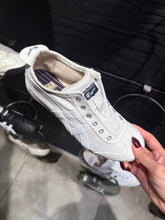 Load image into Gallery viewer, [日本] Onitsuka Tiger MEXICO 66 SLIP-ON
