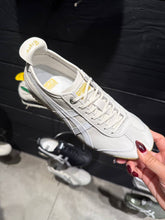 Load image into Gallery viewer, [日本] Onitsuka Tiger MEXICO 66 SD
