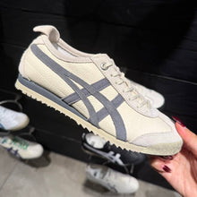 Load image into Gallery viewer, [日本] Onitsuka Tiger MEXICO 66 SD VIN
