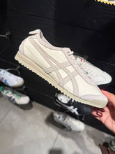 Load image into Gallery viewer, [日本] Onitsuka Tiger MEXICO 66 SD VIN
