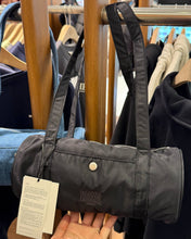 Load image into Gallery viewer, [韩国] Marithe 117 圆筒包
