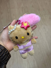 Load image into Gallery viewer, [日本] Sanrio 82 Hello Kitty 吊饰
