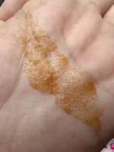 Load image into Gallery viewer, [韩国] Plu x Hello Kitty 磨砂膏
